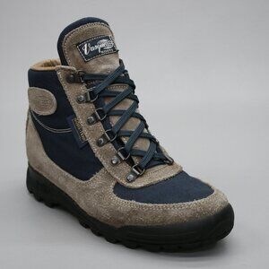 Authentic Vasque Gore-Tex boot, size 8 lightly worn. Vasque | Shoes | Authentic Vasque Goretex Wheat Color Size 8  main image 2
